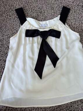 RSVP by Talbots 100% Silk Cream Sleeveless Blouse with Black Contrast Bow